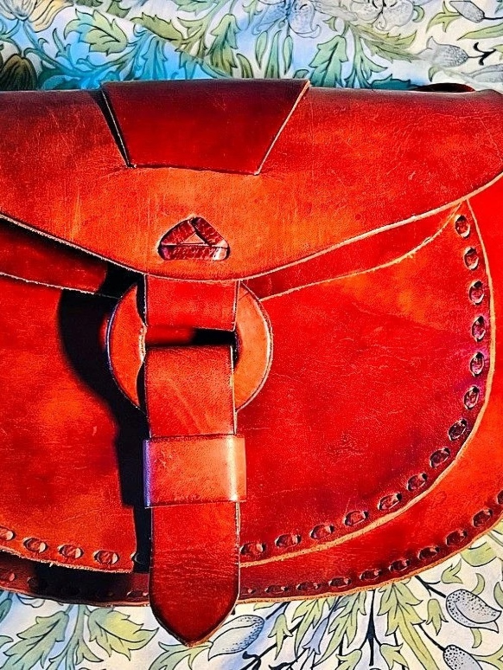 UNIQUE HAND-MADE Red Leather Double pocket Shoulder Bag cross-body. Western insp